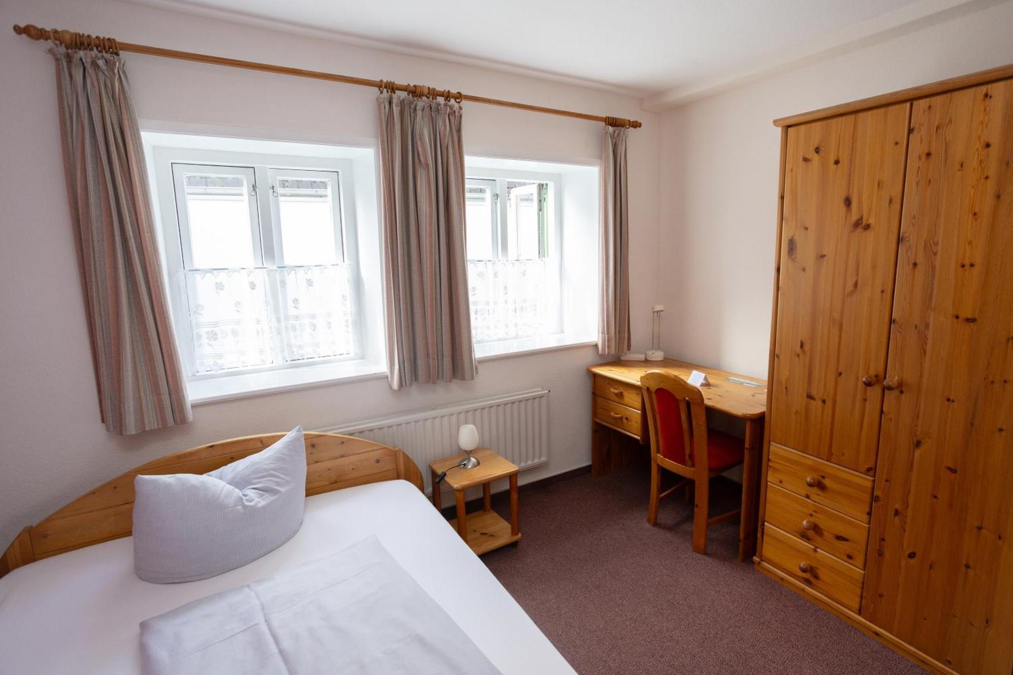 Hotel Zur Linde Meldorf Dış mekan fotoğraf