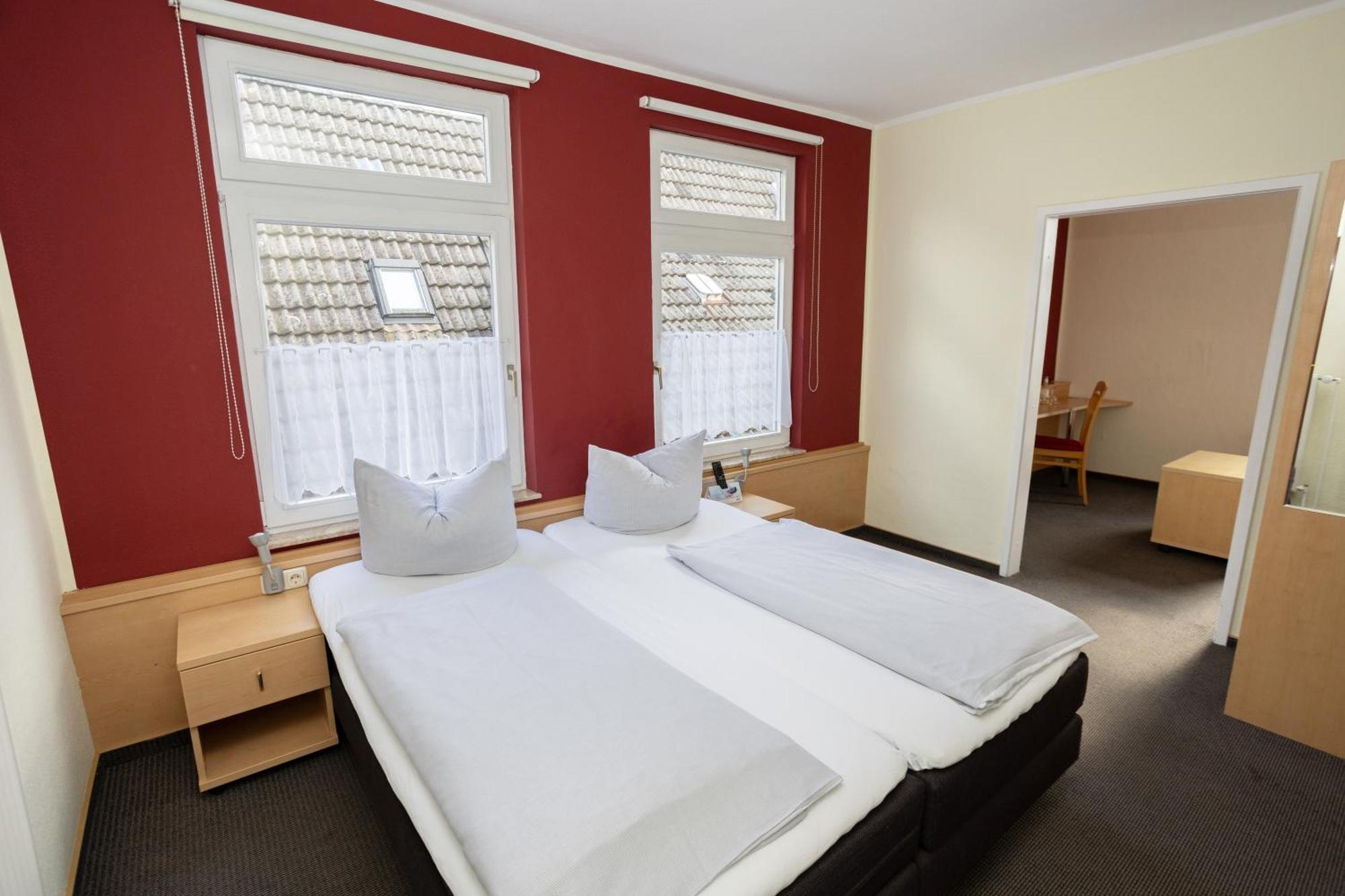 Hotel Zur Linde Meldorf Dış mekan fotoğraf
